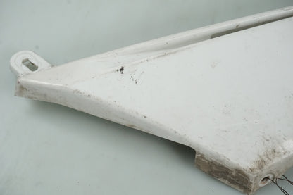 Baksidan på Bakvinge från en Husqvarna TR 650 Strada -2012 motorcykel.