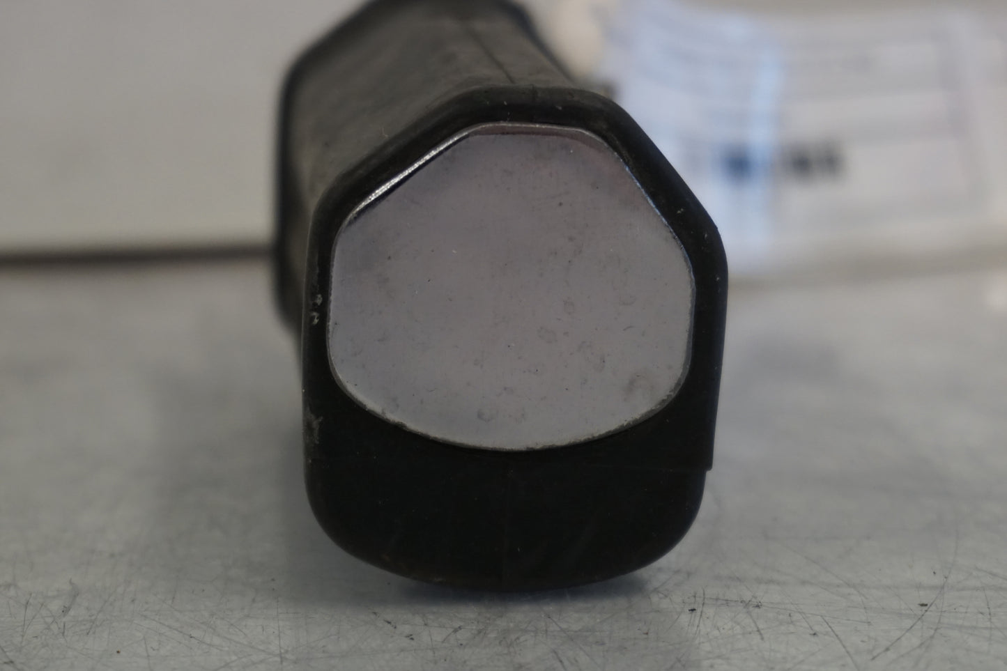 Snett uppifrån på Fotpinne från en Suzuki GSX 1100 F -1990 motorcykel.