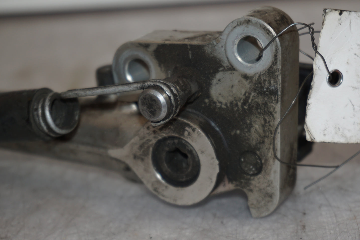 Extrabild1 på Sidostöd från en BMW S 1000 R -2015 motorcykel.