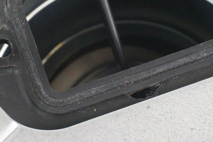 Snett uppifrån på Luftburk från en Kawasaki VN 1600 -2006 motorcykel.