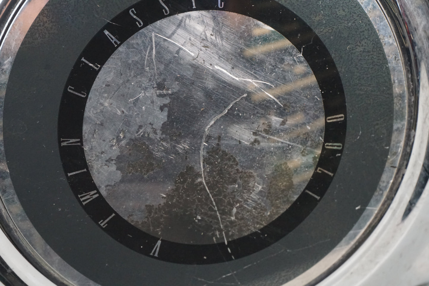 Baksidan på Luftburk från en Kawasaki VN 1700 Classic Tourer -2009 motorcykel.