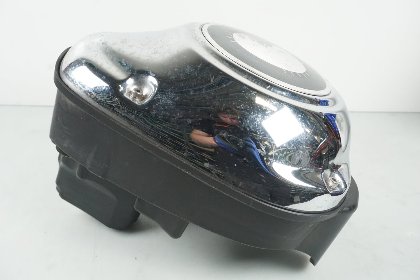 Snett uppifrån på Luftburk från en Kawasaki VN 1700 Classic Tourer -2009 motorcykel.