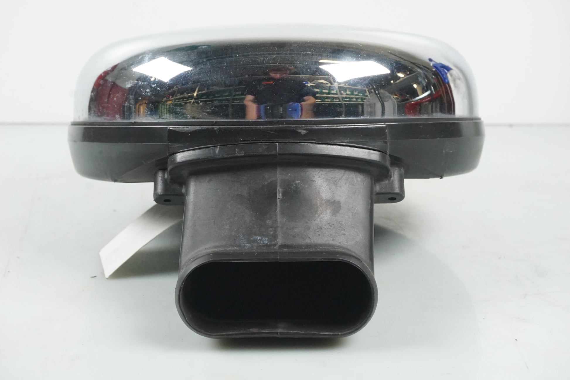 Vänster sida på Luftburk från en Kawasaki VN 1500 -1999 motorcykel.