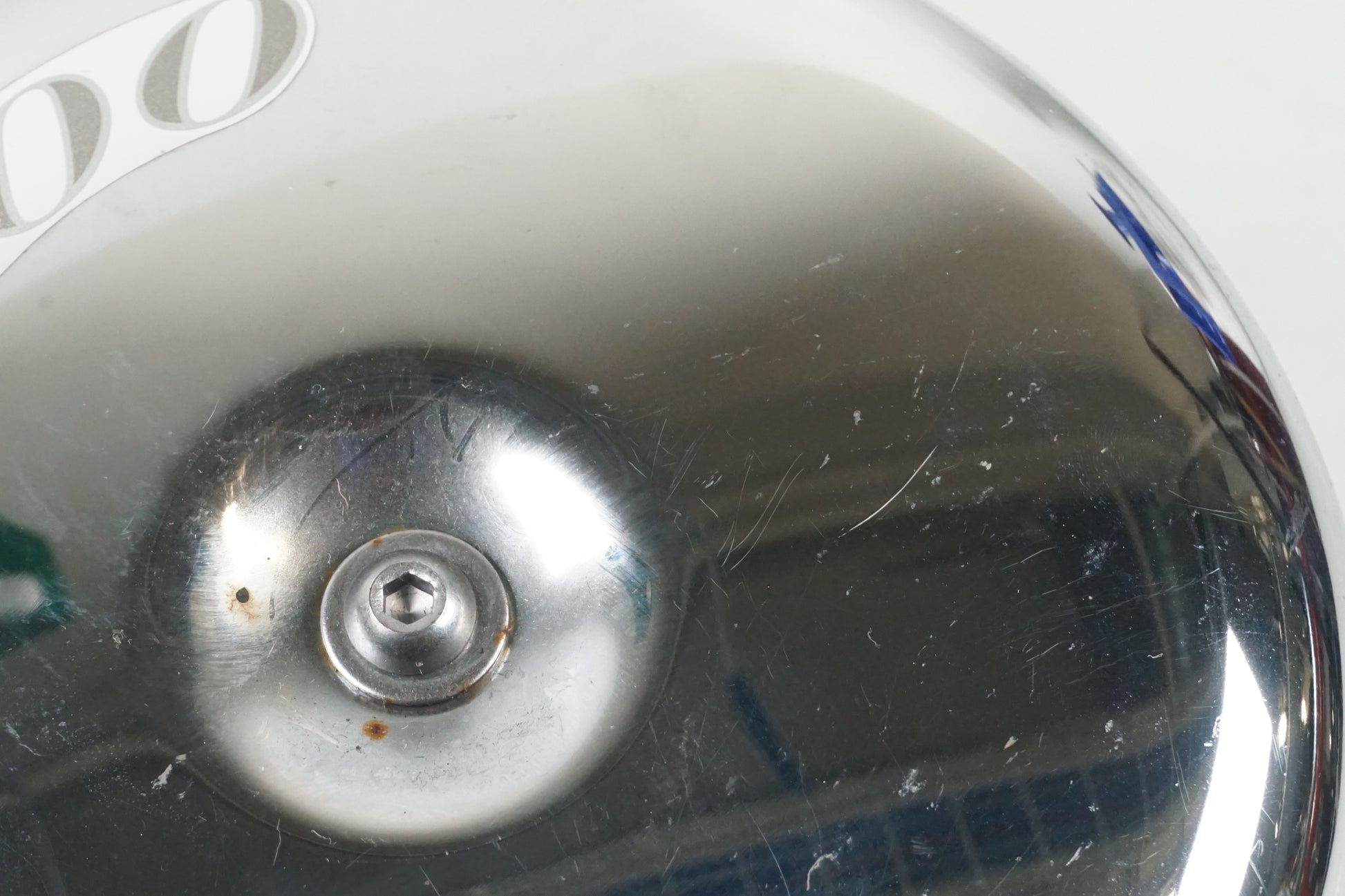 Höger sida på Luftburk från en Kawasaki VN 1500 Classic Tourer -2003 motorcykel.