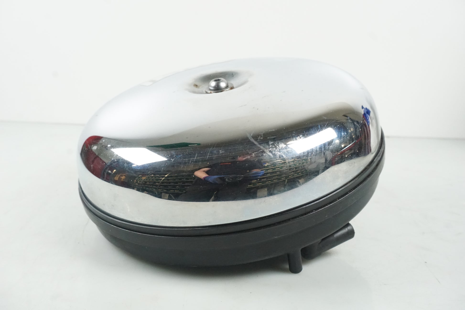 Snett nerifrån på Luftburk från en Kawasaki VN 1500 Classic Tourer -2003 motorcykel.