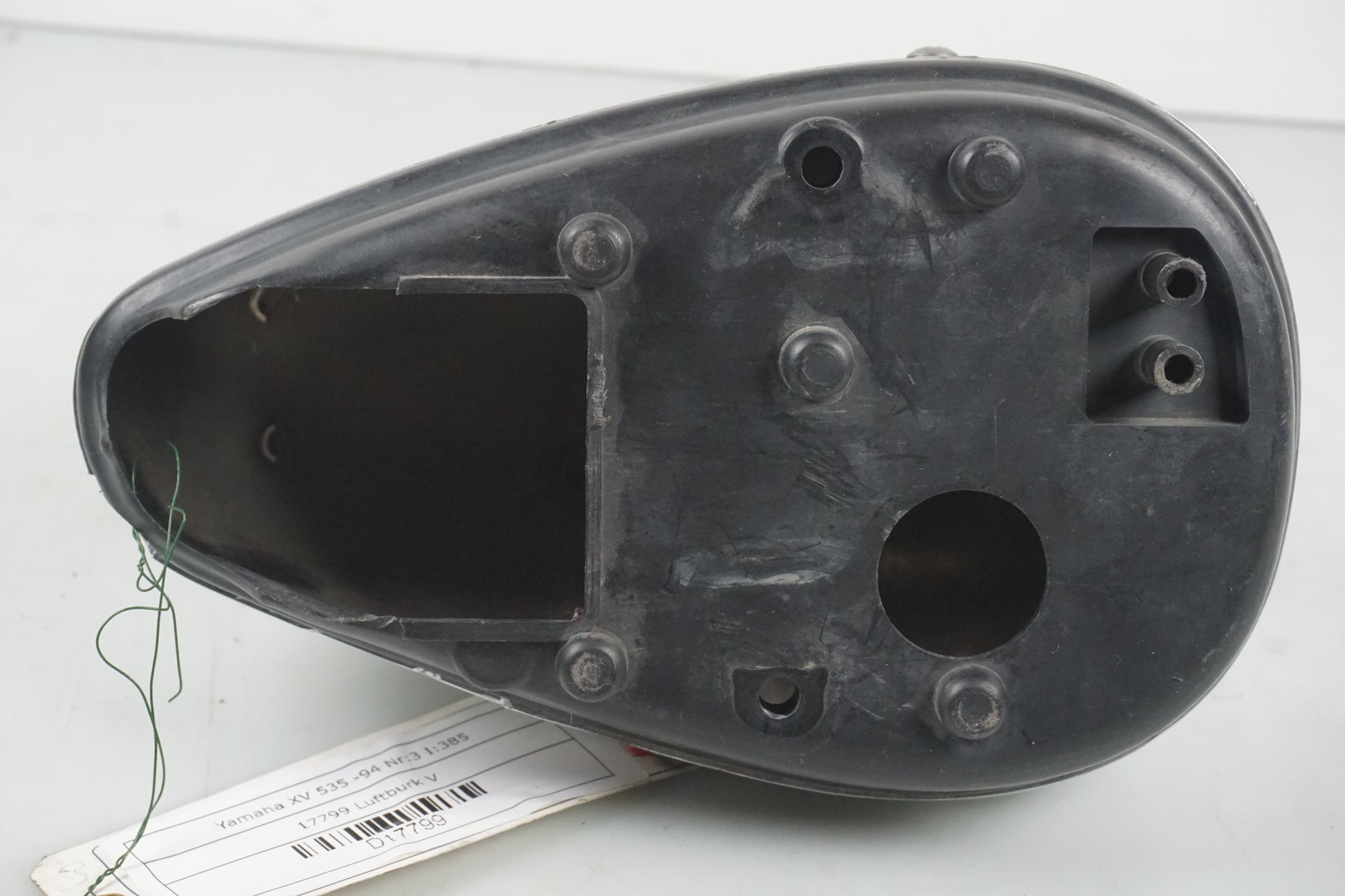 Snett uppifrån på Luftburk från en Yamaha XV 535 -1994 motorcykel.