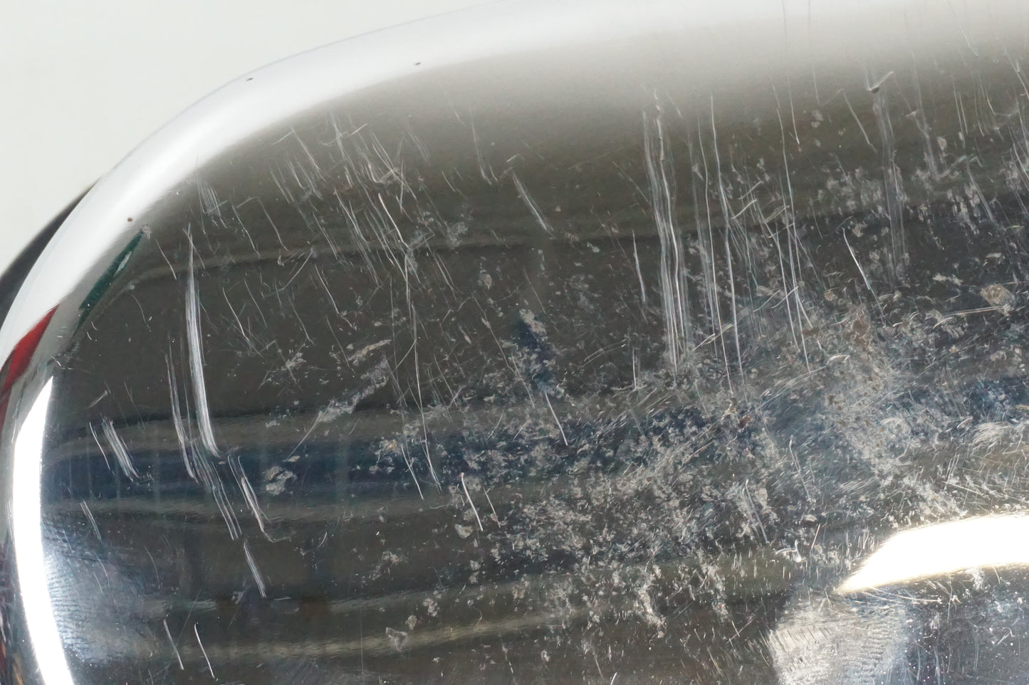 Vänster sida på Luftburk från en Kawasaki VN 1500 -1995 motorcykel.