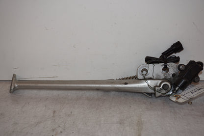 Höger sida på Sidostöd från en Triumph Daytona 675 -2011 motorcykel.