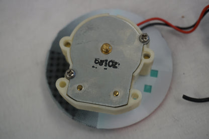 Snett nerifrån på Varvräknare från en Honda CBR 900 RR -1996 motorcykel.