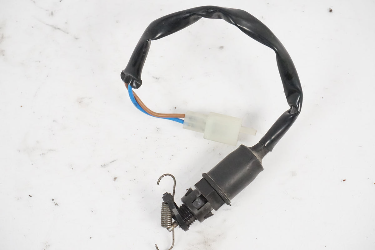 Brake light connector