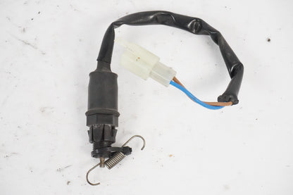 Brake light connector
