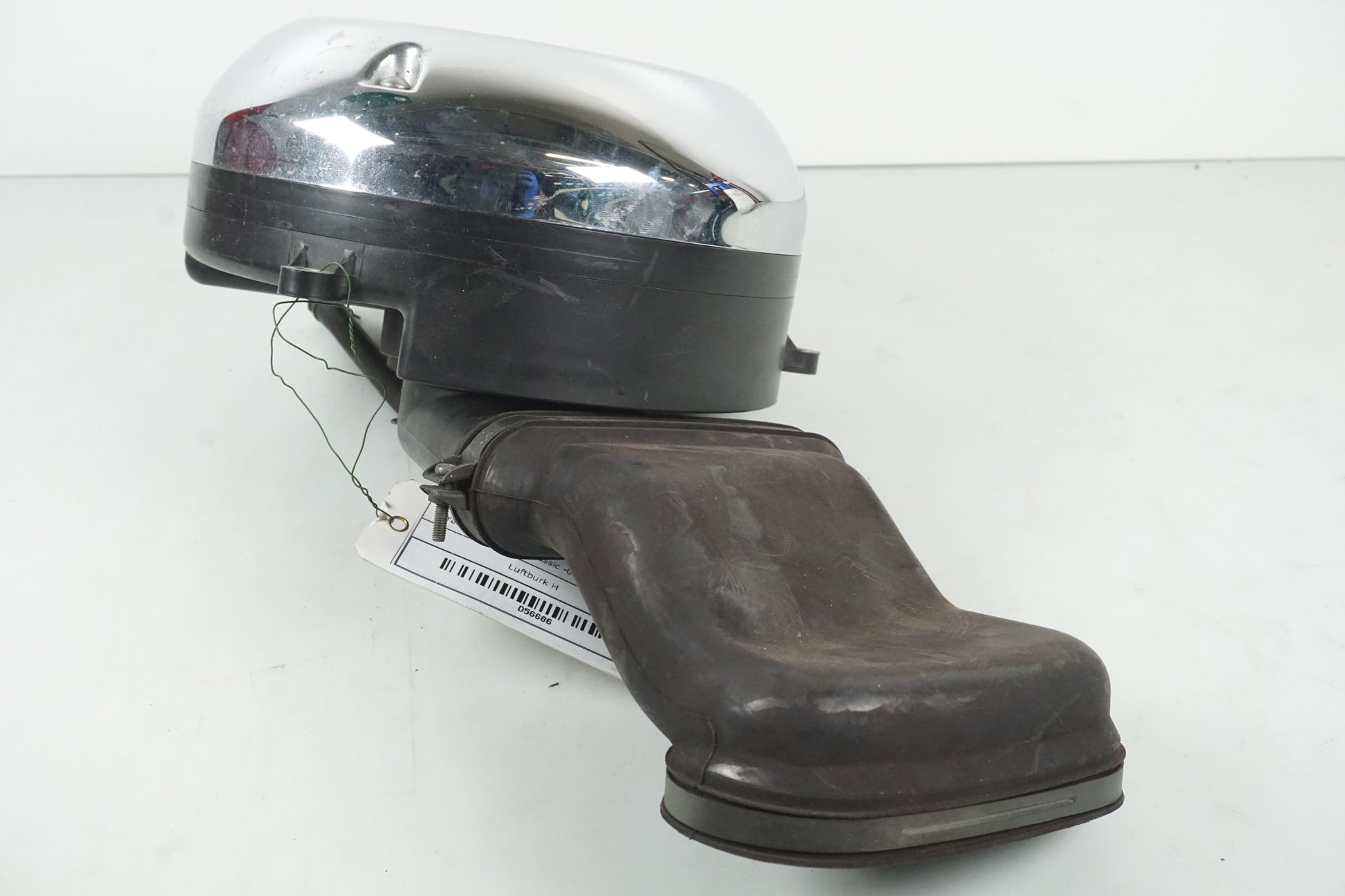 Snett uppifrån på Luftburk från en Yamaha XVS 650 -2002 motorcykel.