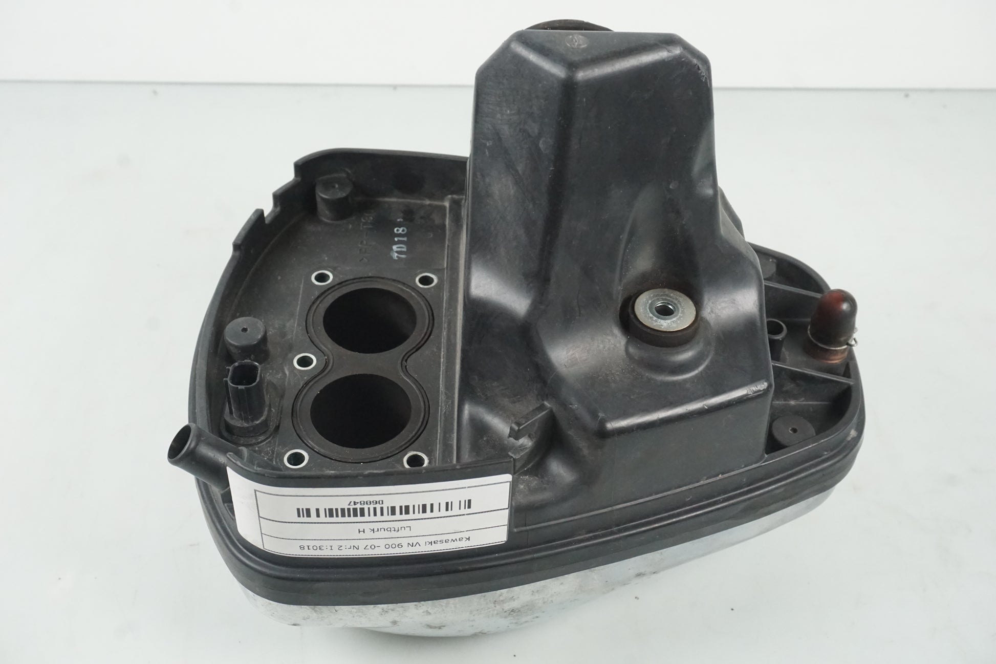 Snett uppifrån på Luftburk från en Kawasaki VN 900 -2007 motorcykel.