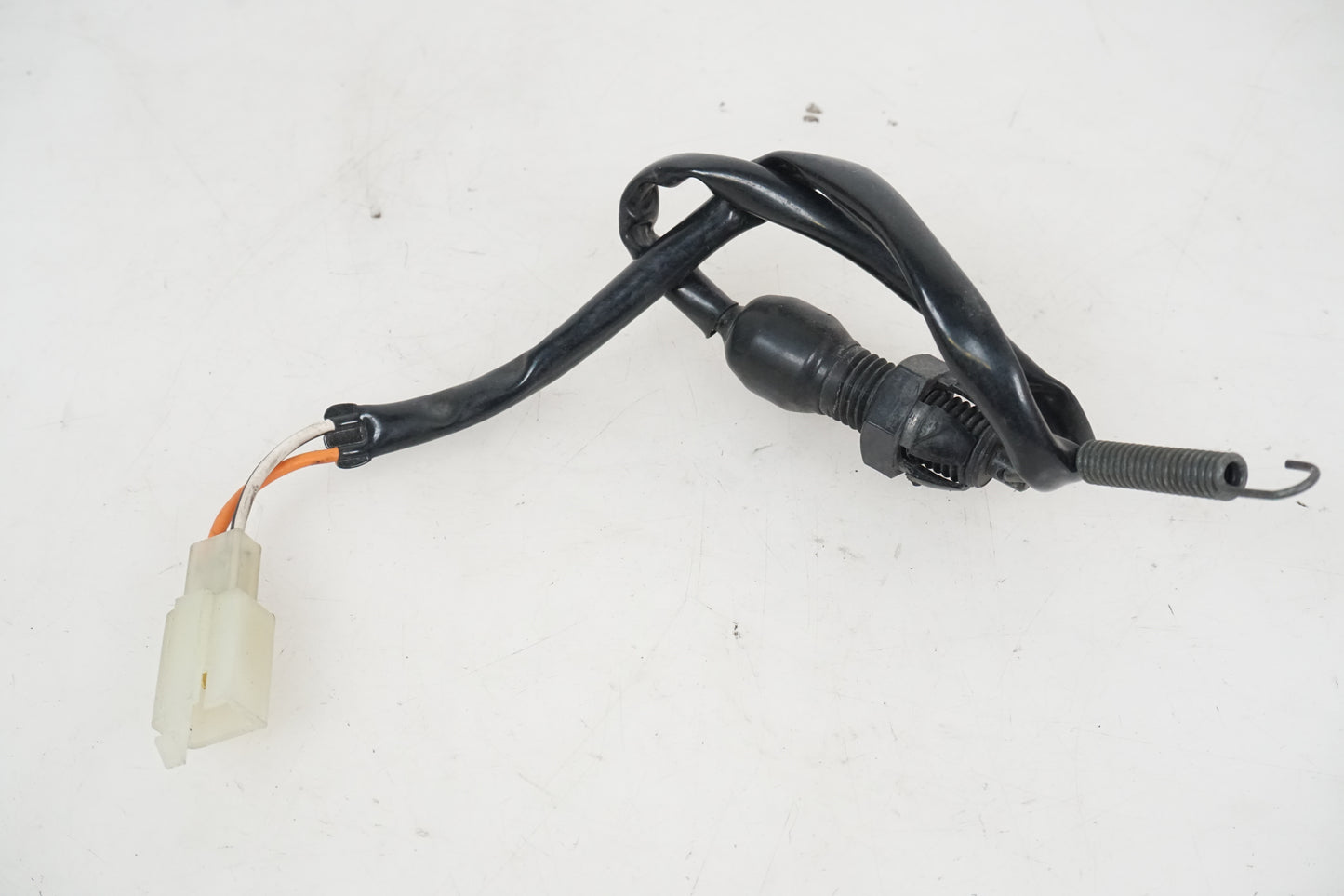 Contact de feu de frein