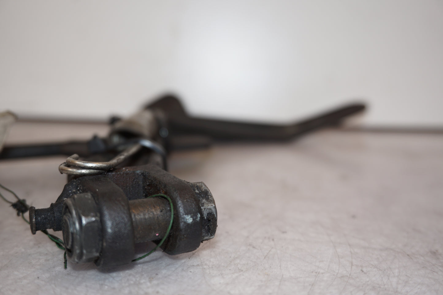 Höger sida på Sidostöd från en Kawasaki Z 1000 -2008 motorcykel.