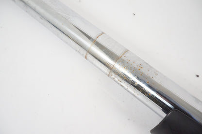 Fork leg