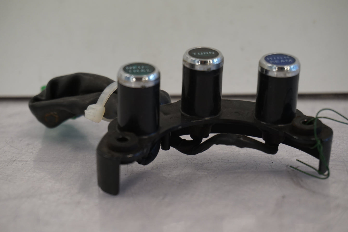 Baksidan på Kontrollamppanel från en Honda VT 600 C -1996 motorcykel.