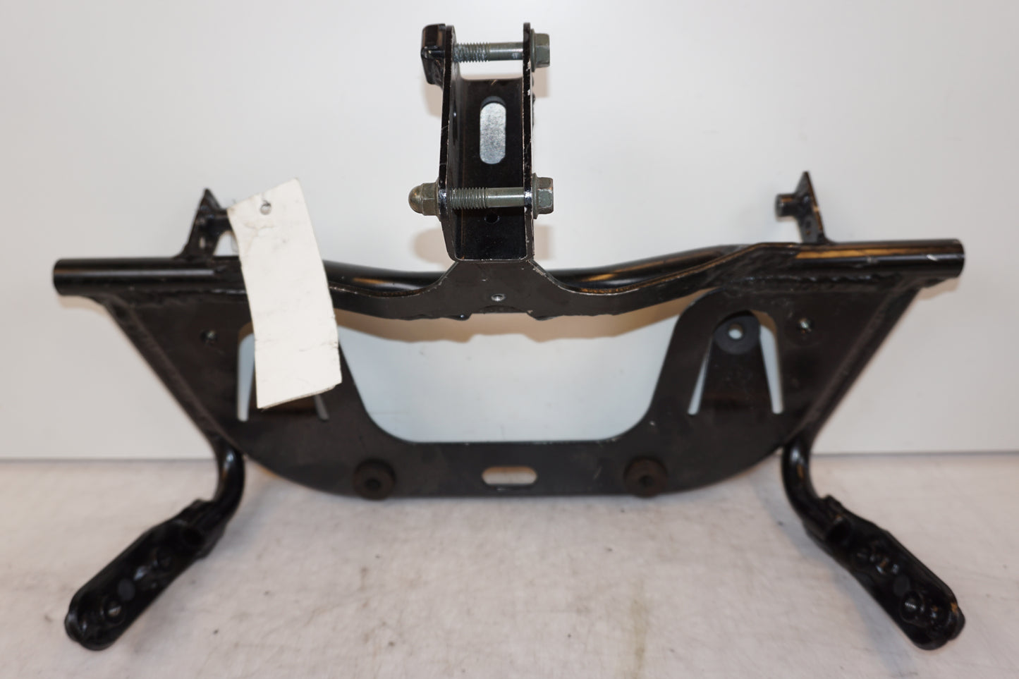 Höger sida på Toppkåpstag från en Suzuki GSX 1300 R -1999 motorcykel.