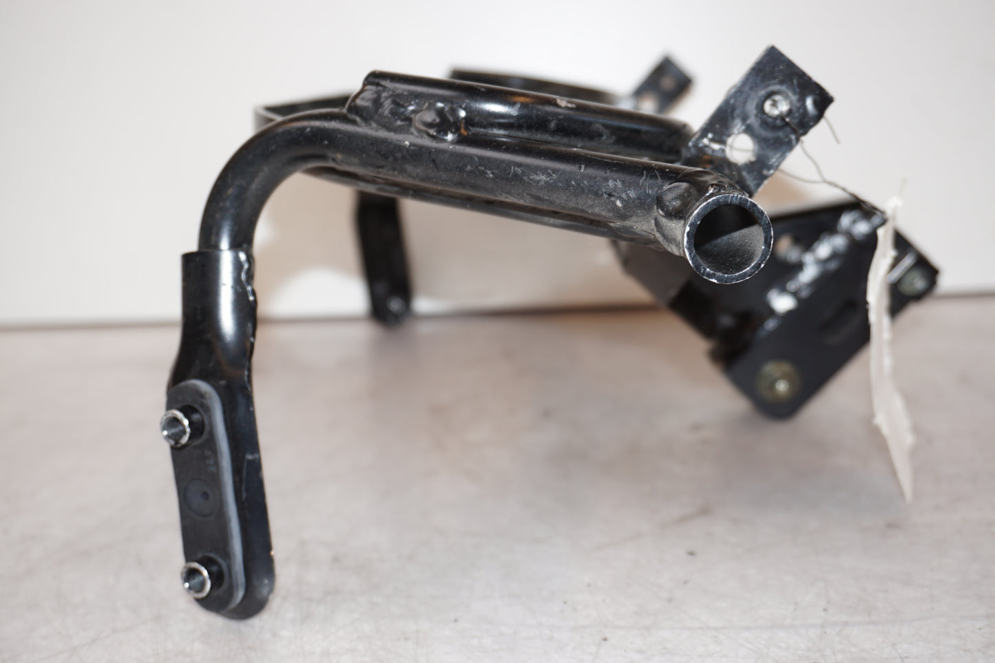 Snett uppifrån på Toppkåpstag från en Suzuki GSX 1300 R -1999 motorcykel.