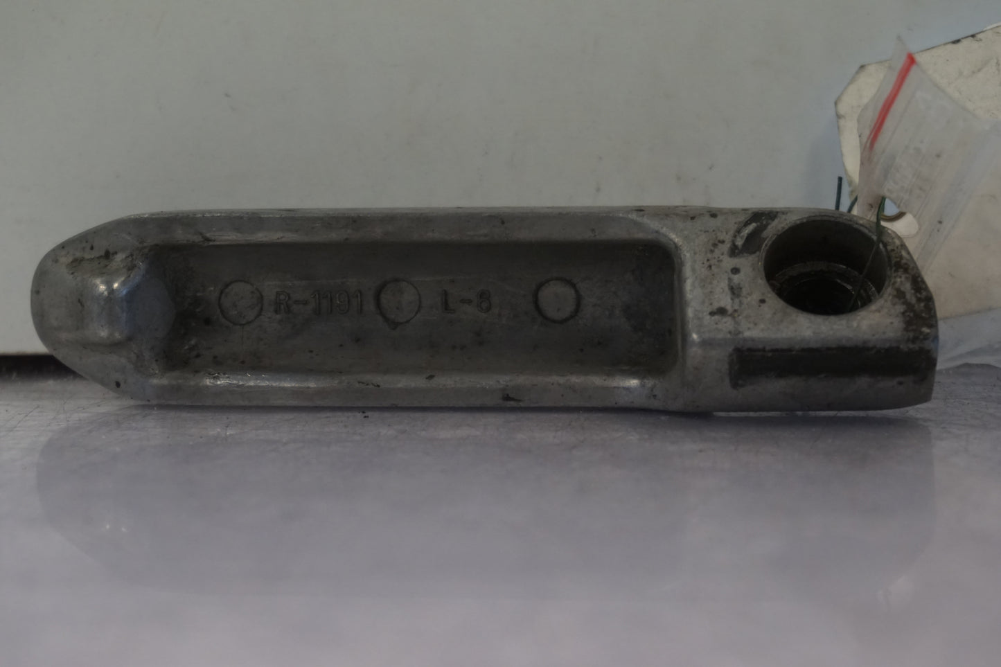 Höger sida på Fotpinne från en Kawasaki ZX-6R -1997 motorcykel.