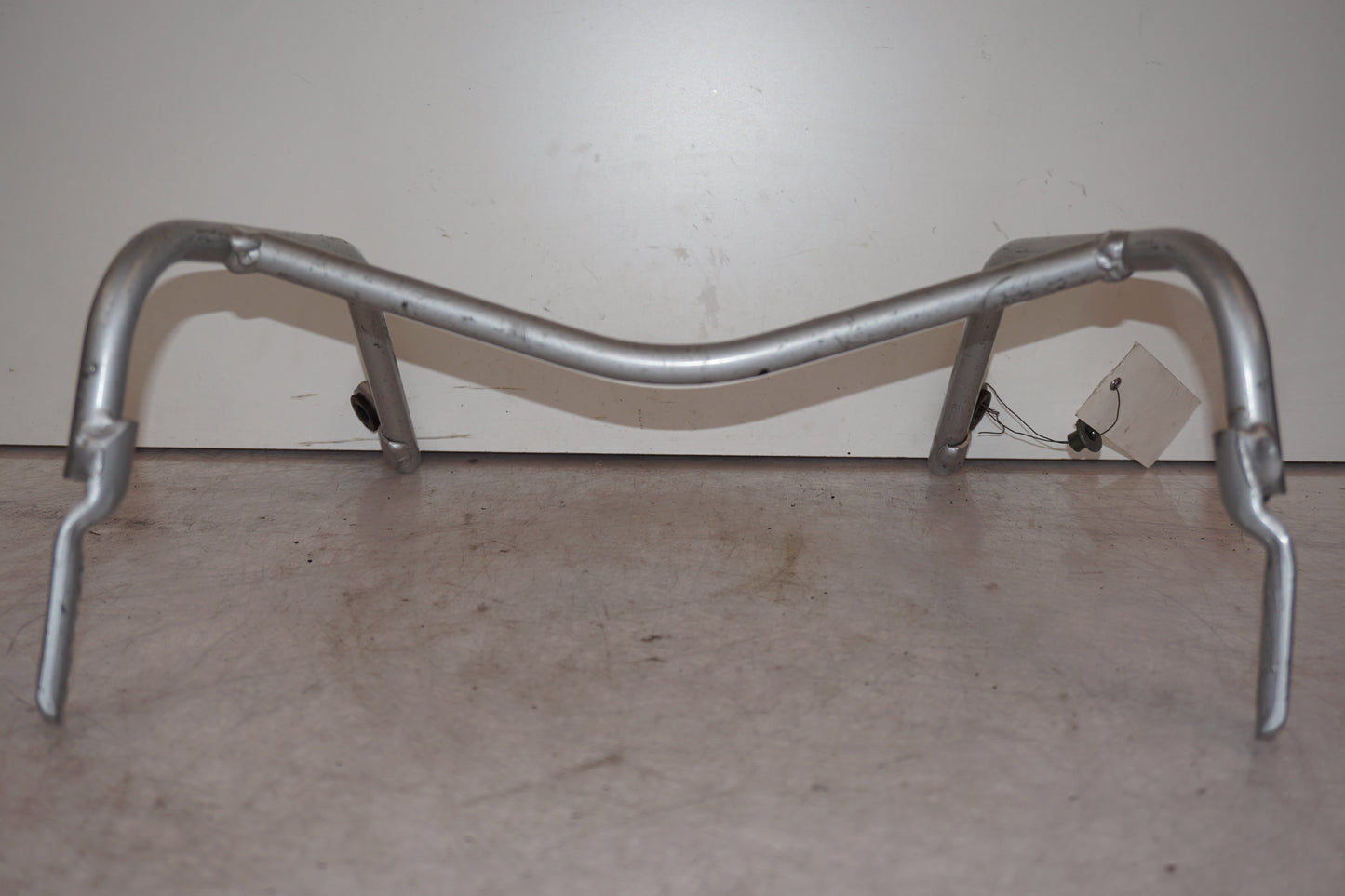 Vänster sida på Toppkåpstag från en Suzuki TL 1000 S -1997 motorcykel.