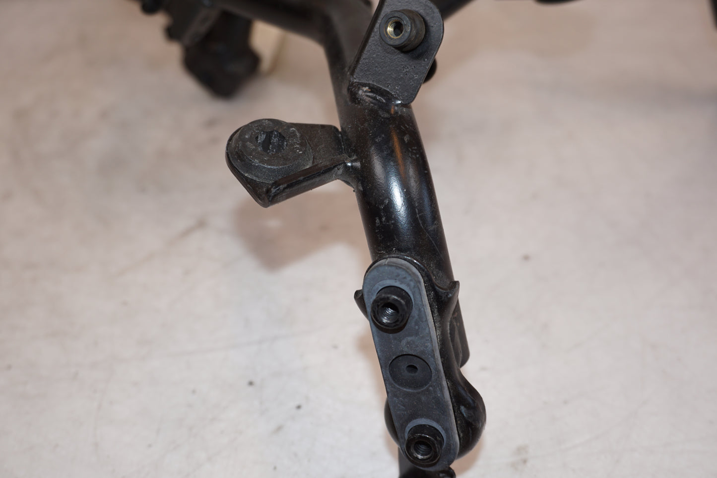 Extrabild2 på Toppkåpstag från en Suzuki GSF 1200 -2006 motorcykel.