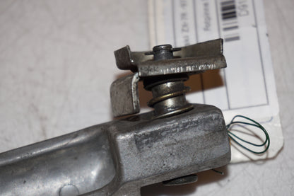 Snett uppifrån på Fotpinne från en Kawasaki ZX-7R -1997 motorcykel.