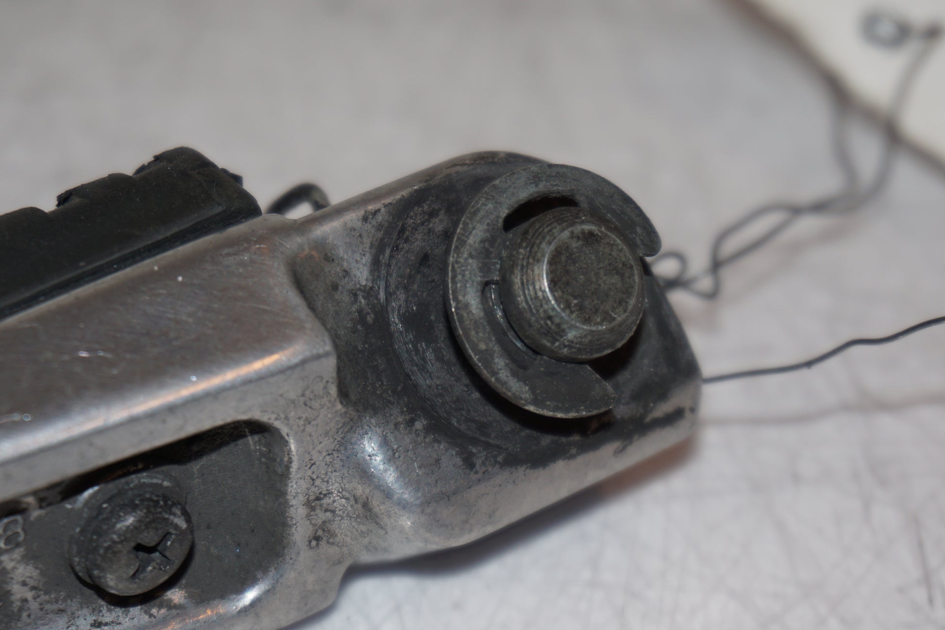 Extrabild2 på Fotpinne från en Kawasaki ZX-6R -1998 motorcykel.