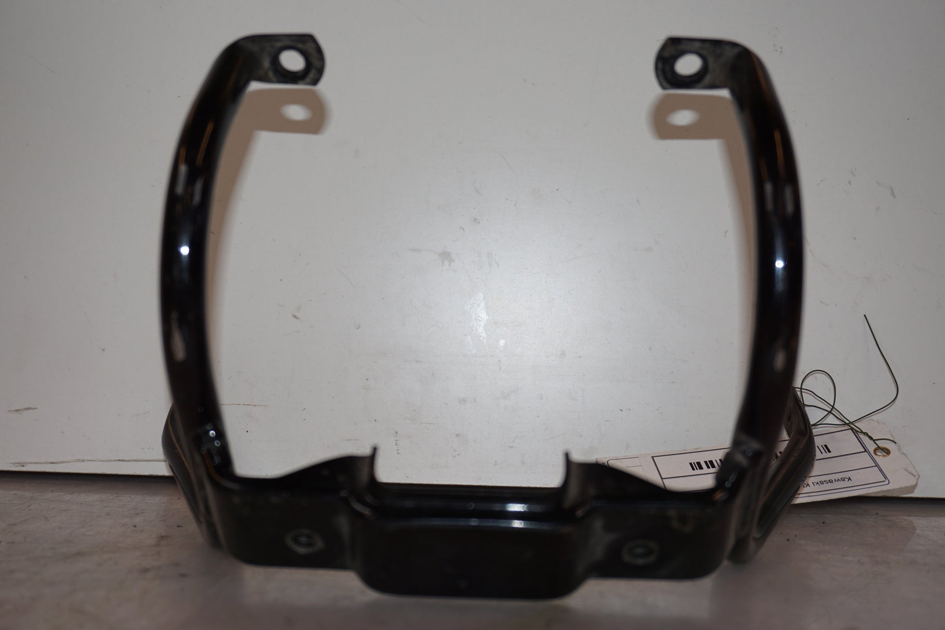 Vänster sida på Stag från en Kawasaki KLE 500 -1991 motorcykel.