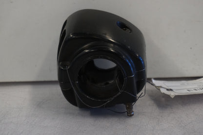 Framsidan på Styrelreglage från en H-D Dyna Street Bob FXDB/I -2007 motorcykel.