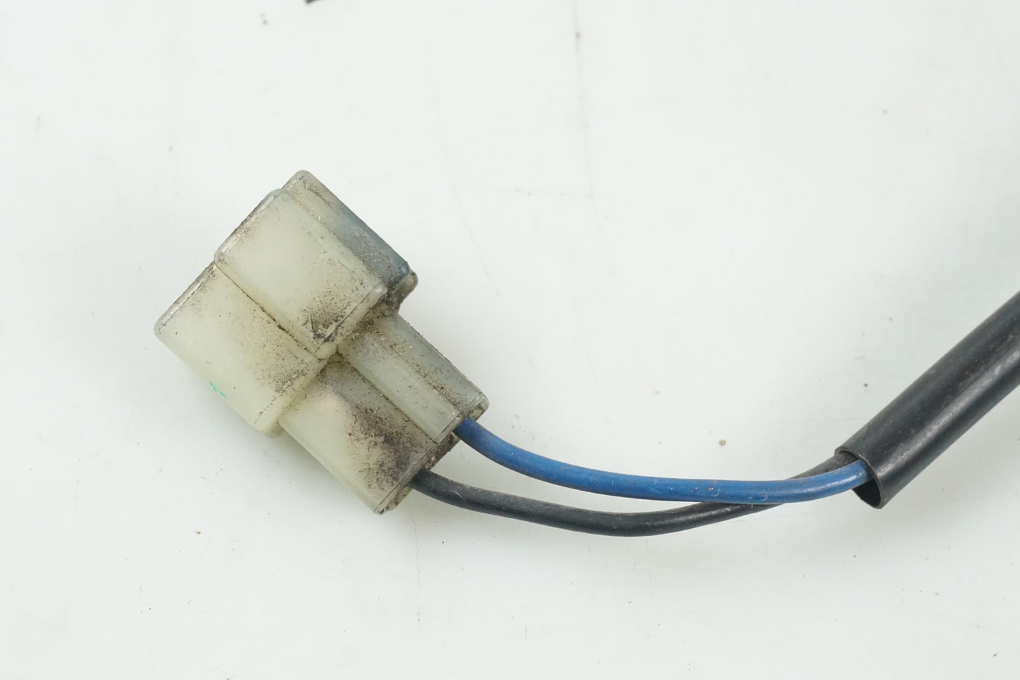 Snett nerifrån på Vattenkylfläkt från en Triumph TT 600 -2000 motorcykel.