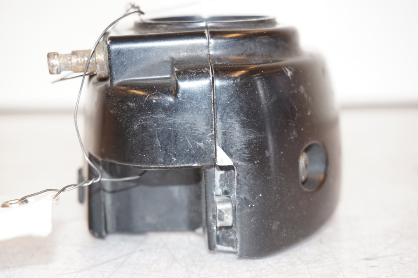 Extrabild1 på Styrelreglage från en H-D Dyna Street Bob FXDB/I -2007 motorcykel.