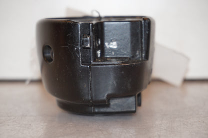 Höger sida på Styrelreglage från en H-D Harley diverse -2000 motorcykel.