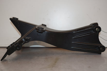 Snett uppifrån på Instrumentfäste från en Kawasaki ZZ-R 1400 -2010 motorcykel.