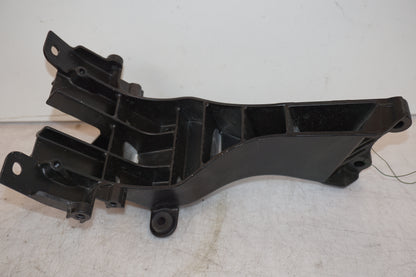 Extrabild2 på Instrumentfäste från en Kawasaki ZZ-R 1400 -2010 motorcykel.