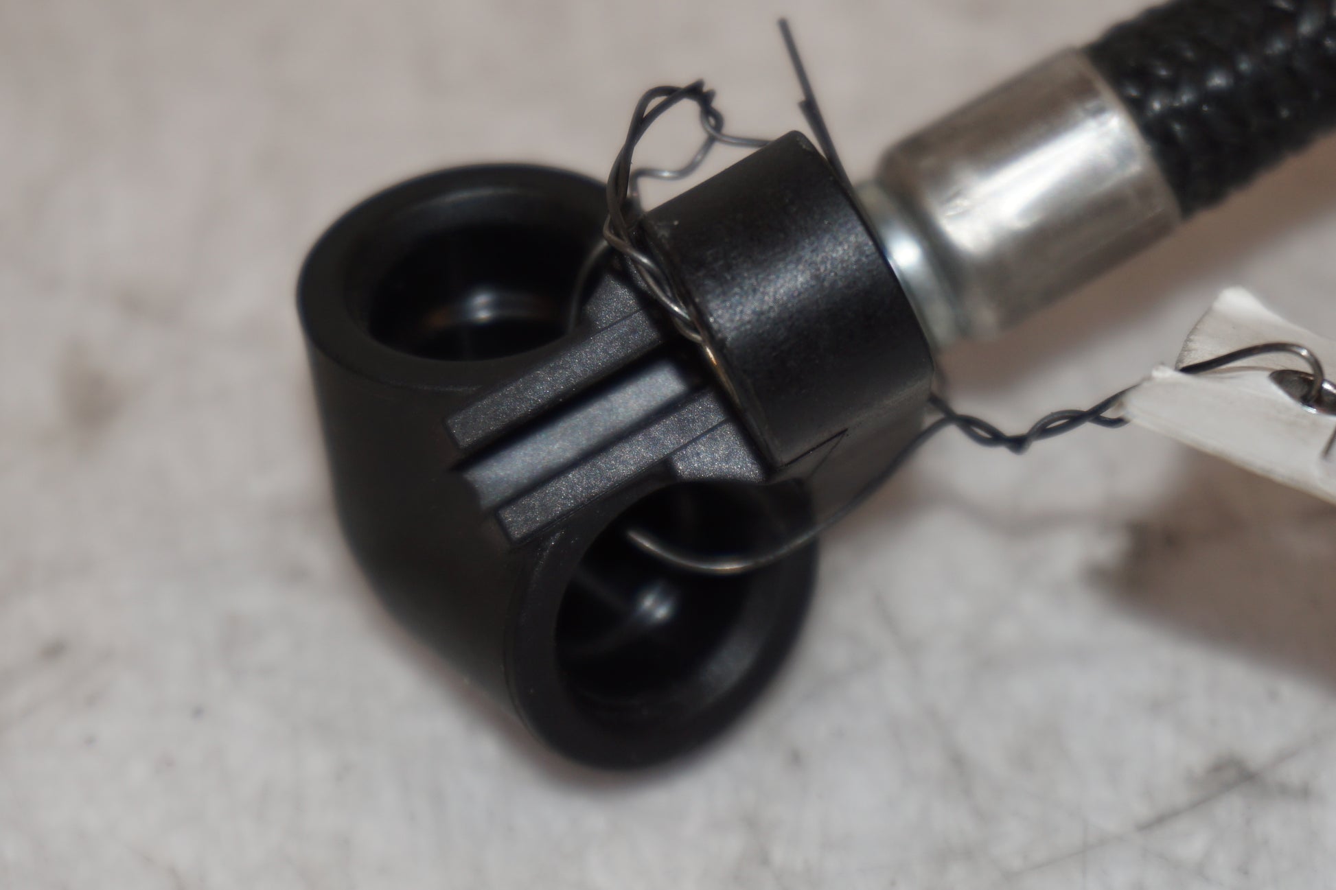 Extrabild1 på Fuel Rail från en H-D Street Glide FLHX -2009 motorcykel.