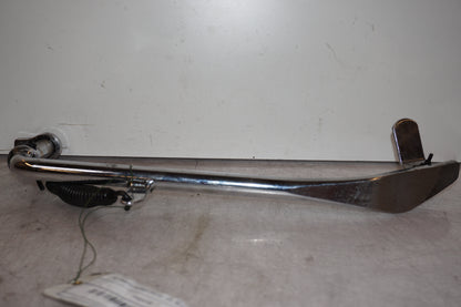 Höger sida på Sidostöd från en H-D Softail Deuce FXSTD -2000 motorcykel.