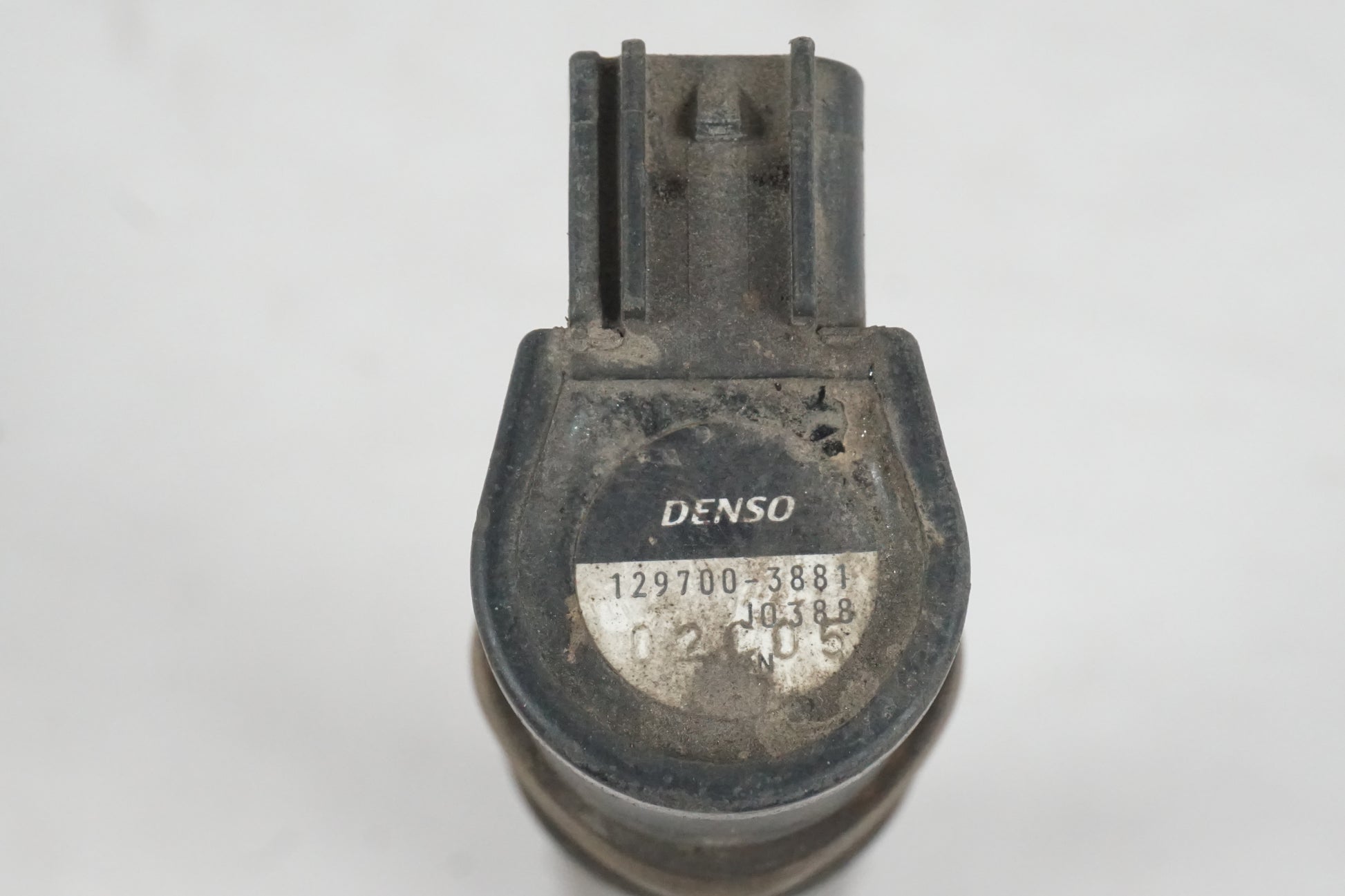 Höger sida på Tändspole från en Honda CBR 600 -2002 motorcykel.