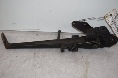 Baksidan på Sidostöd från en Suzuki GSX-R 750 -1995 motorcykel.