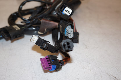 Vänster sida på Kablage från en H-D Street Glide FLHX -2015 motorcykel.