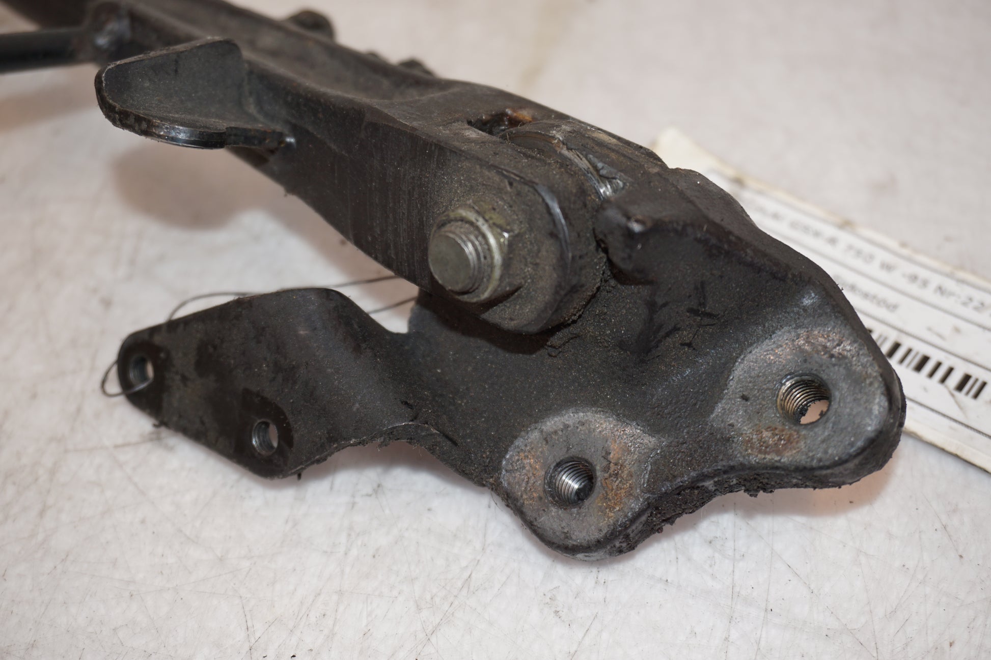 Snett uppifrån på Sidostöd från en Suzuki GSX-R 750 -1995 motorcykel.