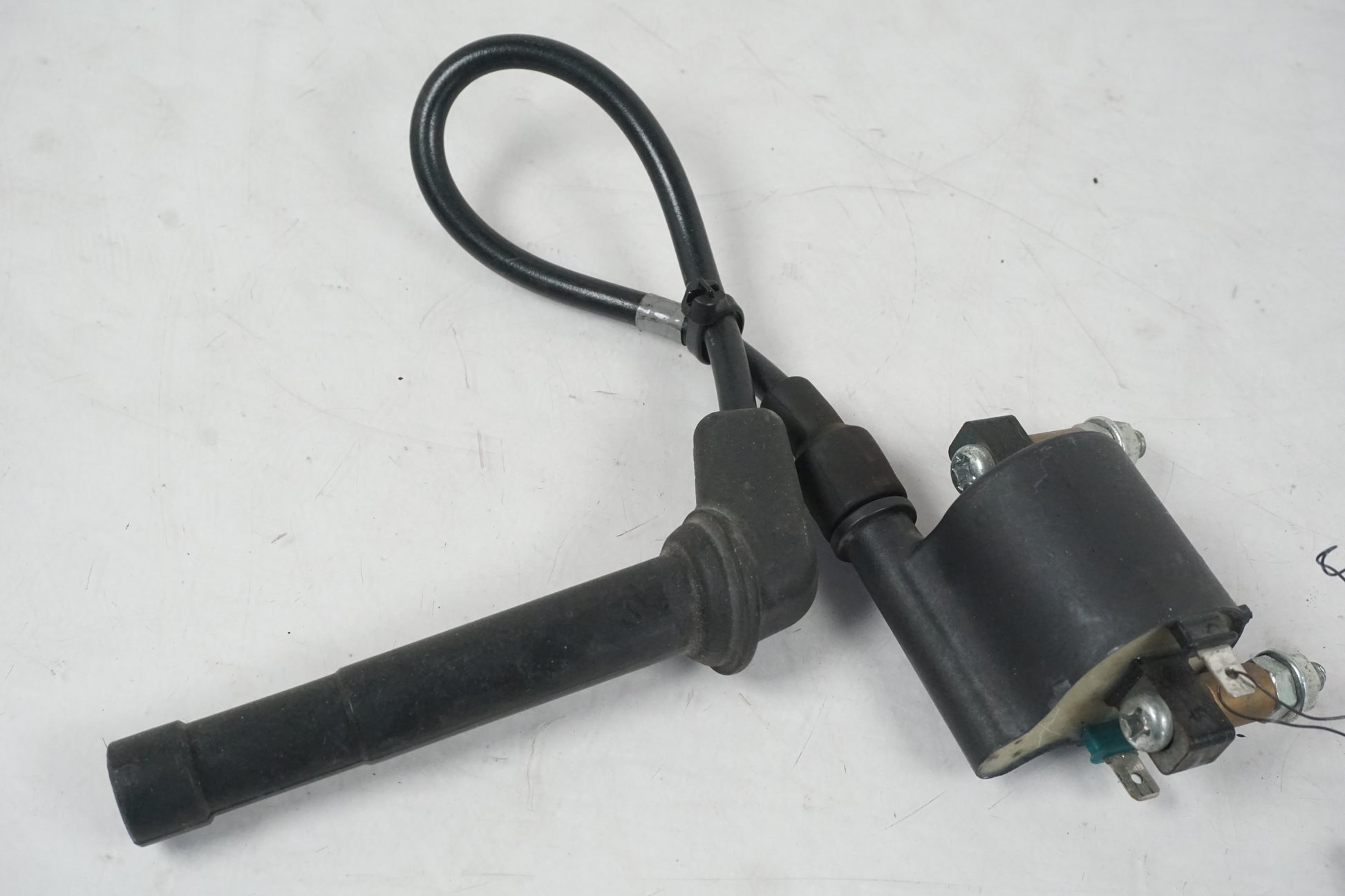 Höger sida på Tändspole från en Kawasaki VN 1700 Classic Tourer -2009 motorcykel.