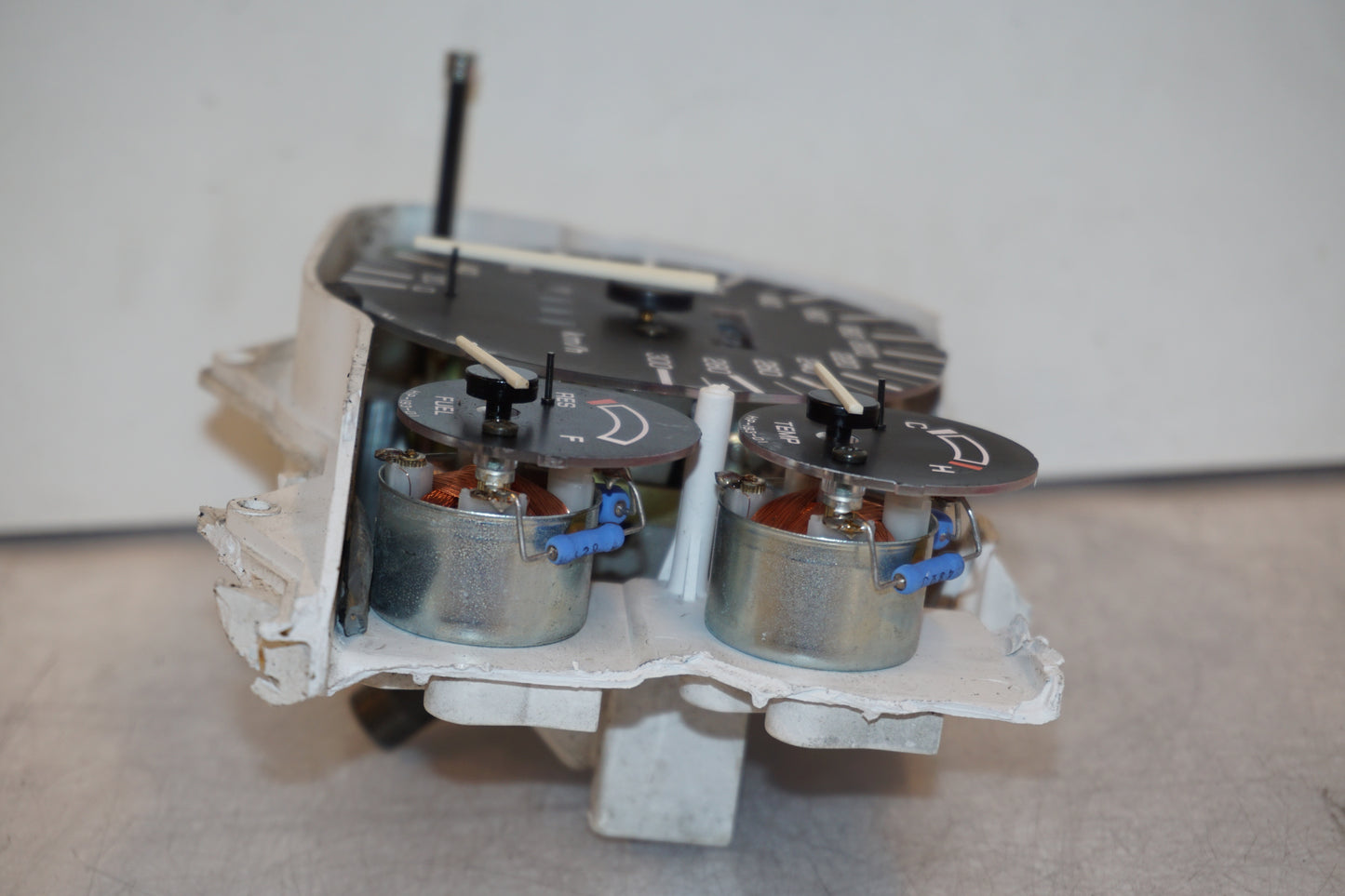 Höger sida på Instrumentpanel från en Honda CBR 1000 F -1993 motorcykel.