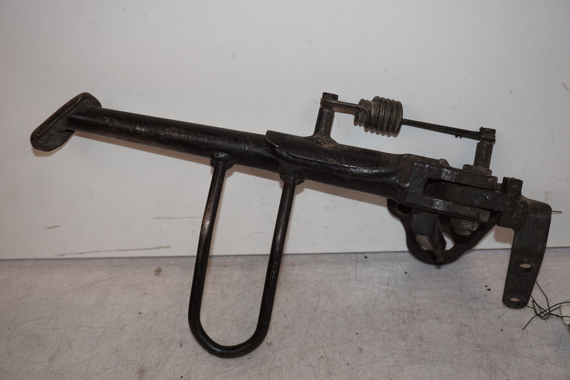 Höger sida på Sidostöd från en Suzuki TL 1000 S -1998 motorcykel.