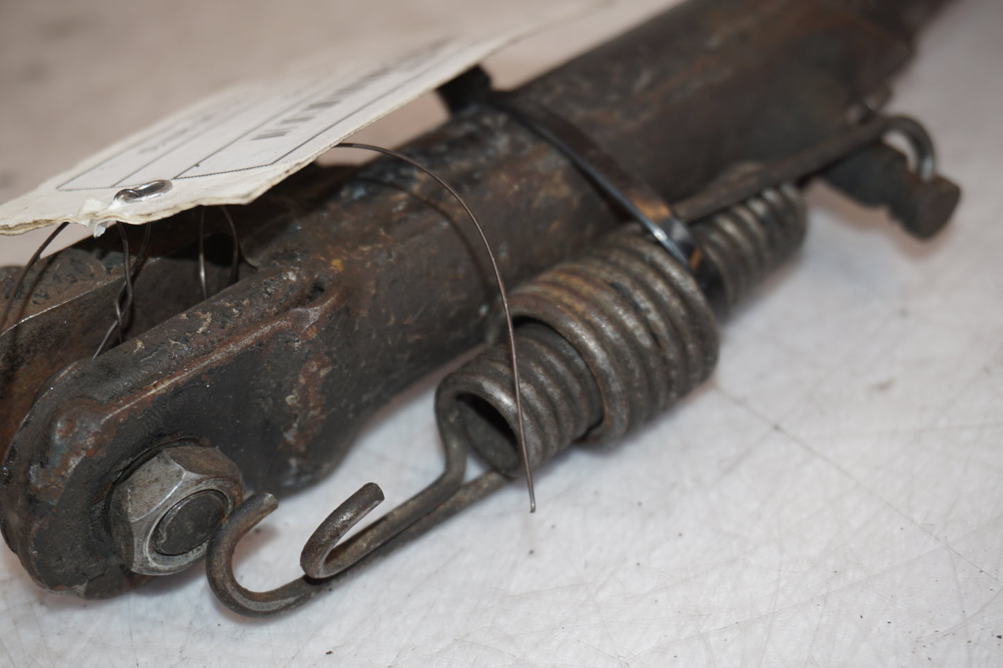 Extrabild3 på Sidostöd från en Suzuki DR 750 S -1989 motorcykel.