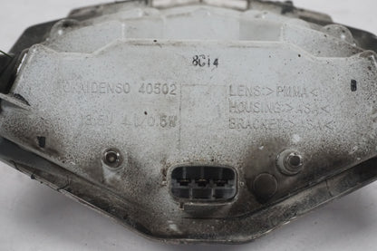 Vänster sida på Baklampa från en Kawasaki ZX-10R -2008 motorcykel.