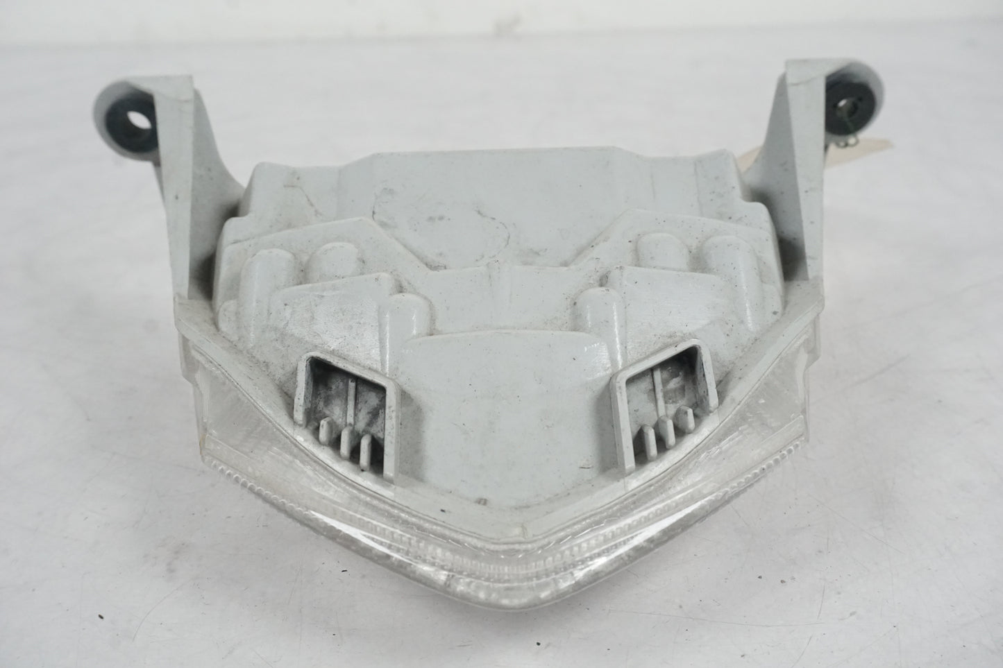 Snett uppifrån på Baklampa från en Kawasaki ZX-10R -2008 motorcykel.