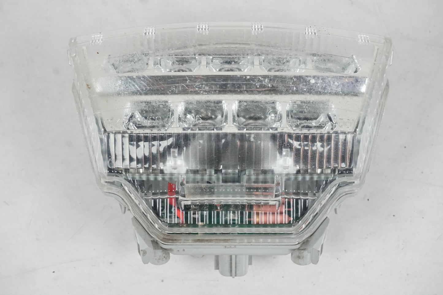 Framsidan på Baklampa från en Kawasaki ZX-10R -2012 motorcykel.