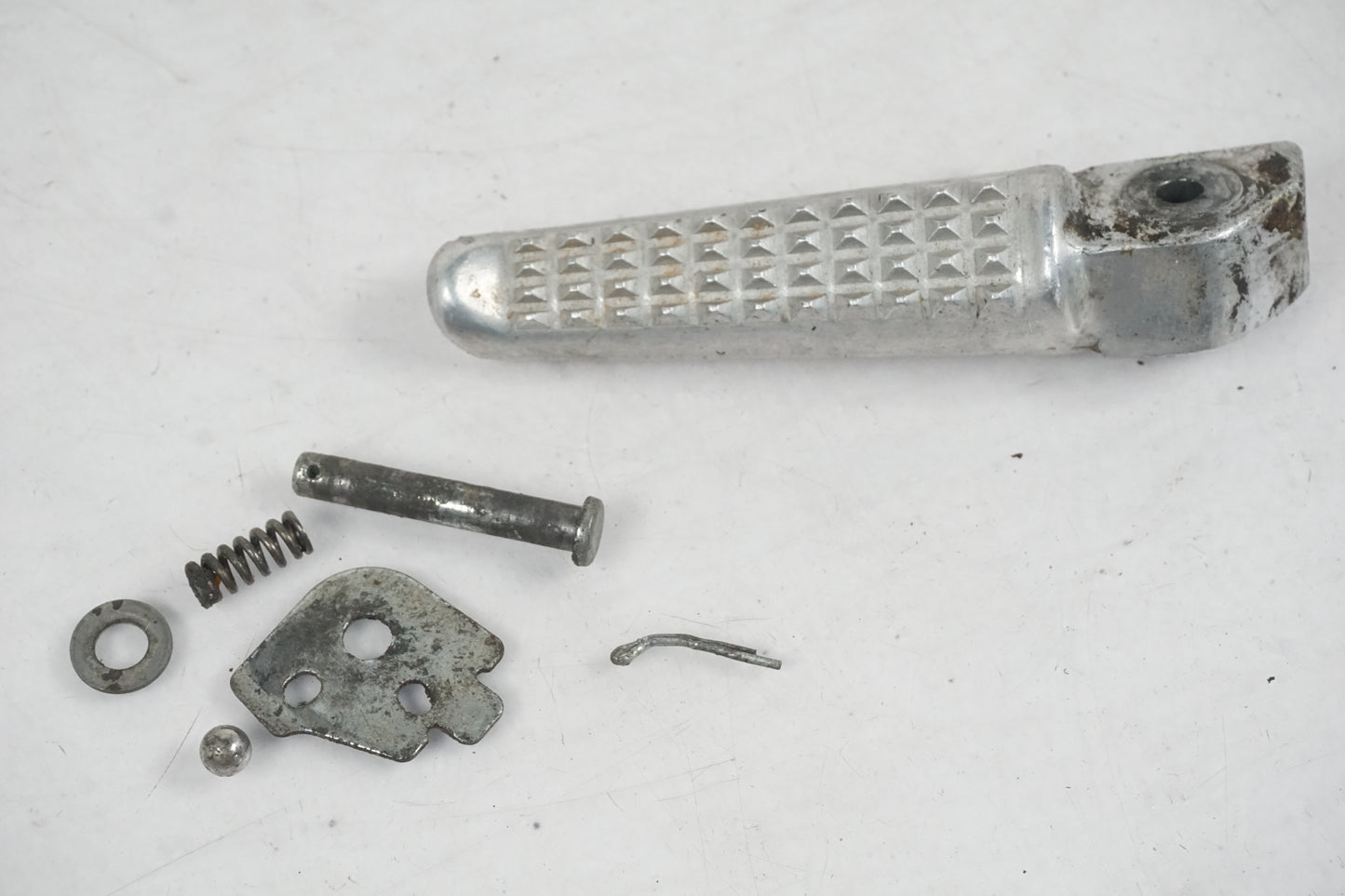 Framsidan på Fotpinne från en Honda CBR 900 RR -1997 motorcykel.