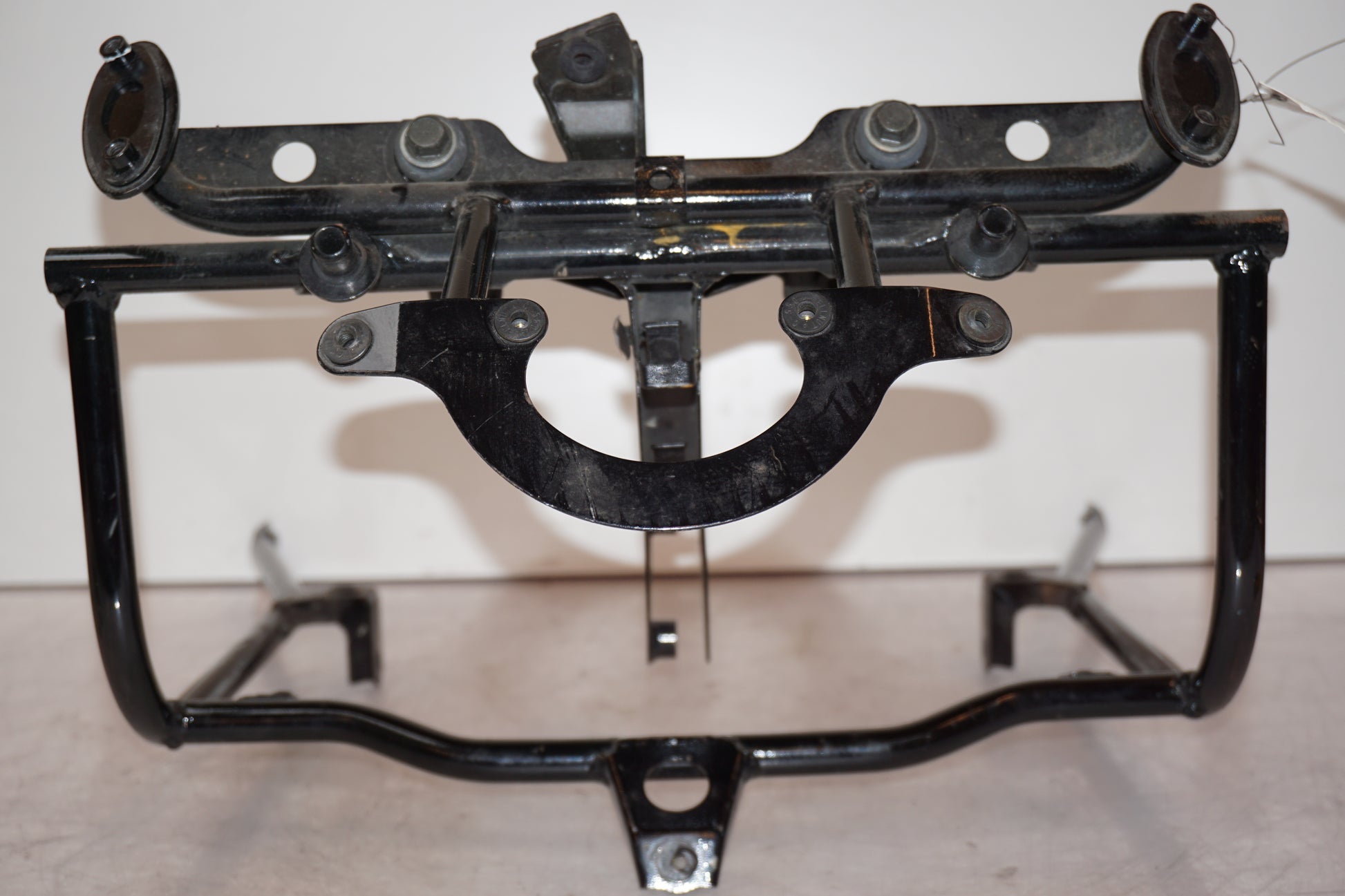 Framsidan på Toppkåpstag från en Kawasaki ZR-X 1200 S -2001 motorcykel.